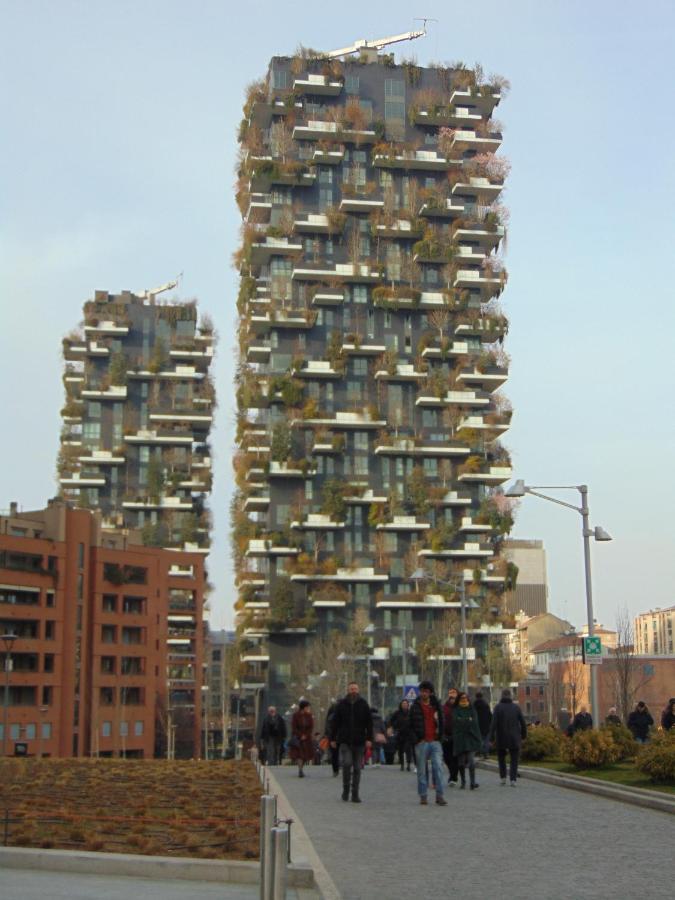 King'S House Bosco Verticale Unicredit Tower Gaeaulenti Milan Extérieur photo
